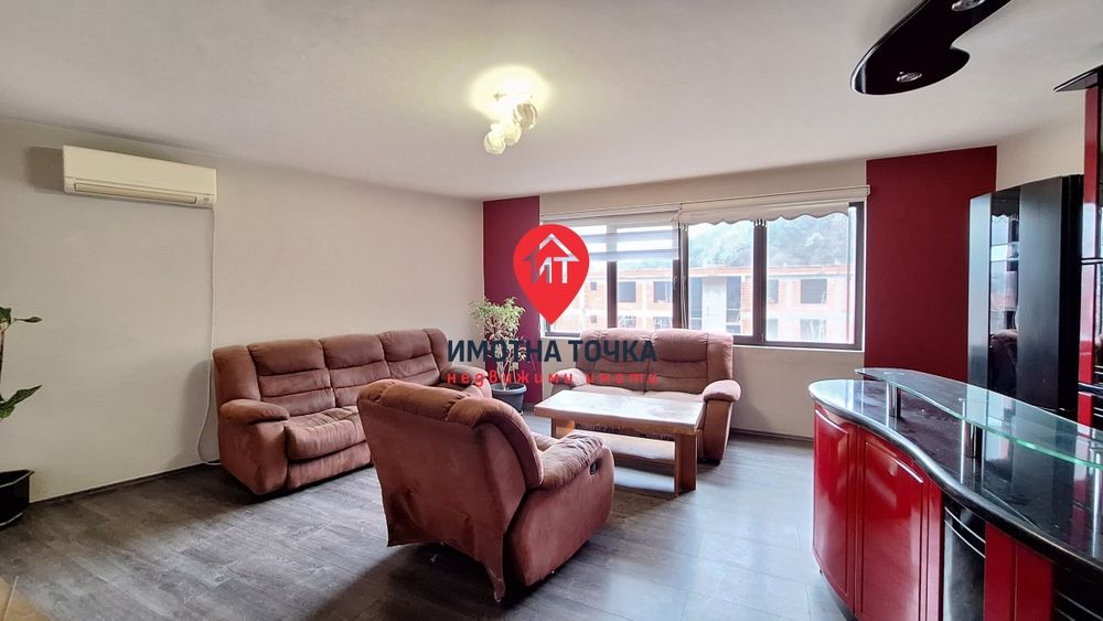 Продава се Тристаен апартамент в Асеновград - 91 кв.м за 673 €/кв.м - Снимка #1