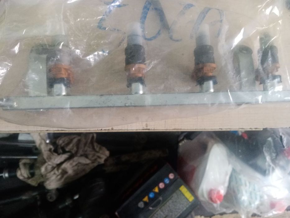 Бест инжектор сотилади