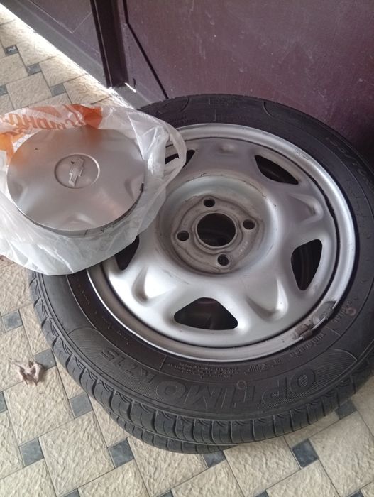 Продам шины с дисками