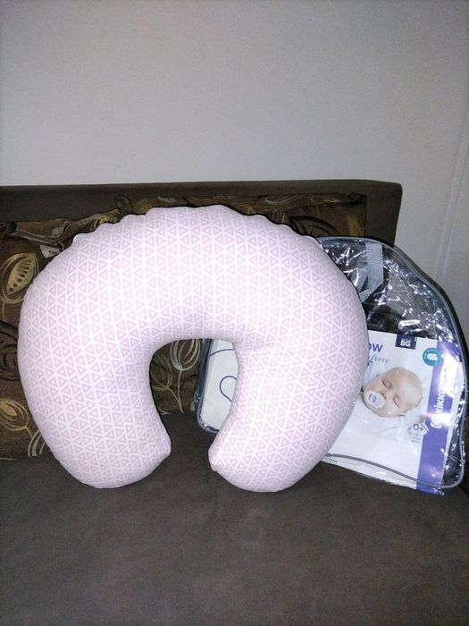 Възглавница за кърмене Kikka boo