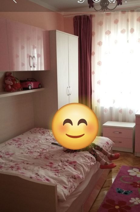 Mobila moderna fetițe , perdele si saltea