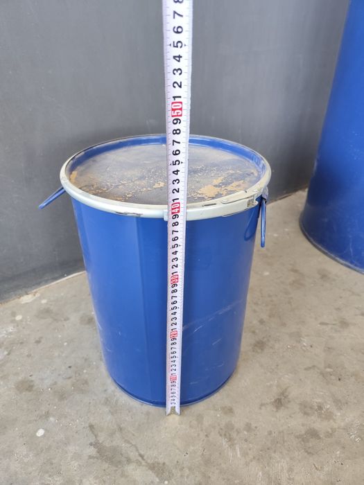 Срочно продаётся металлические бочки