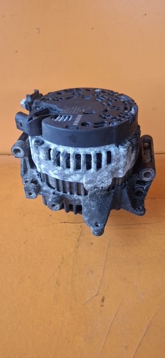 Mercedes C220 C200 CDI W204 S204 E200 E220 W211 S2110 Алтернатор A0131549002 Генератор мотор 646