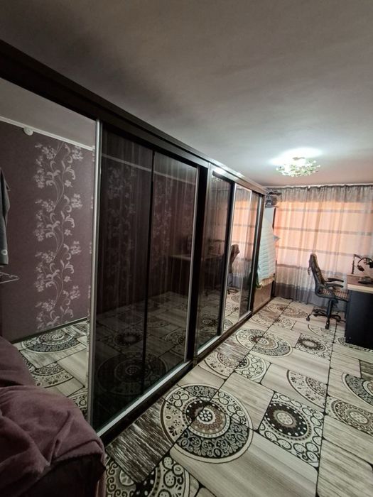 Продаётся 3-комнатная квартира в Нукусе, 21 мкр, дом 3Б