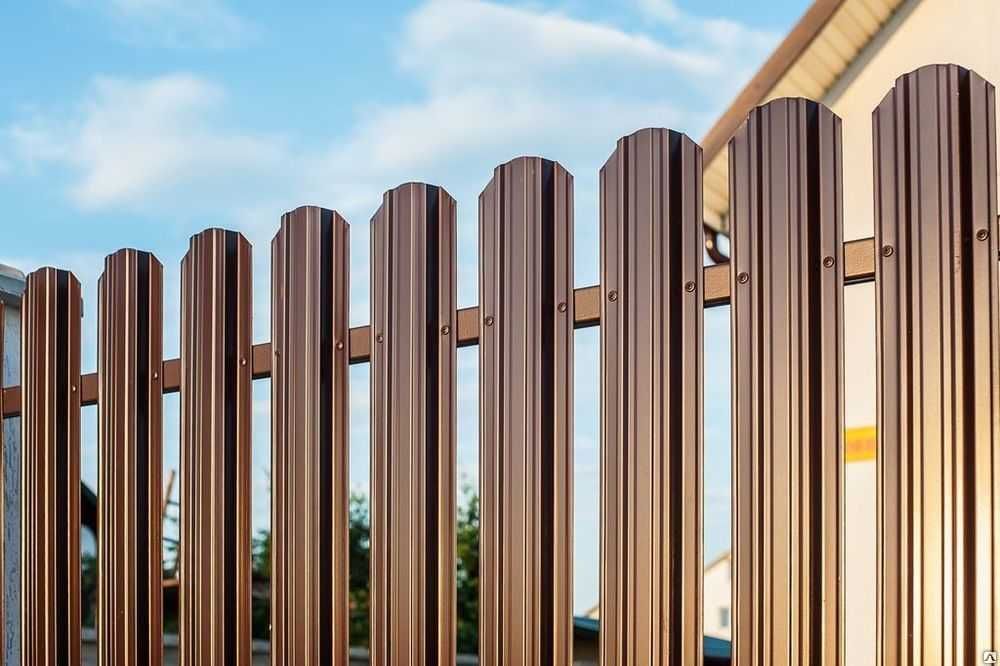 Штакетник металлический двухсторонний