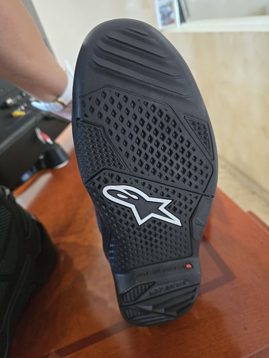 Мотокрос ботуши ALPINESTARS tech 10 black/red