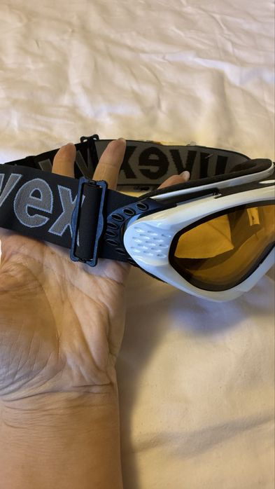 Скиорски очила нови UVEX, super anti-fog