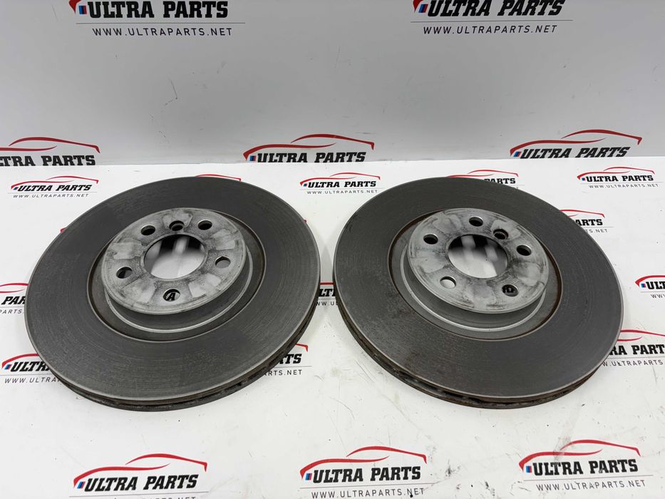 Предни Дискове С Накладки За БМВ 1 Ф70 2 Ф74 У06 Х1 У11 6891080 8837151 BMW 1 F70 2 F74 U06 X1 U11