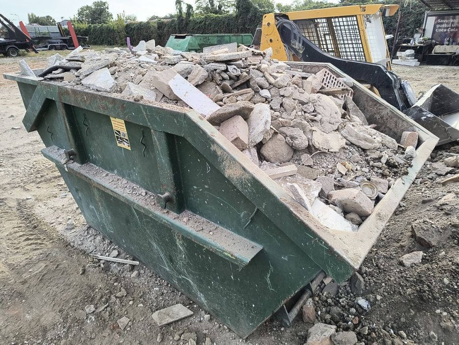 Transport container deșeuri constructii