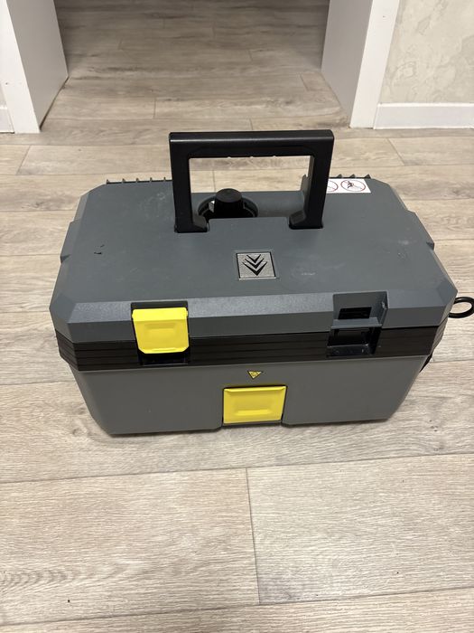 Профессиональный пароочиститель керхер