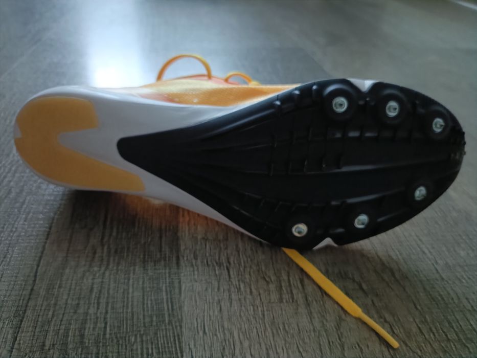 Adidasi cuie alergare