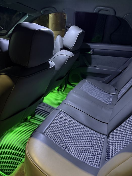 Продается лассети 1.8 белая