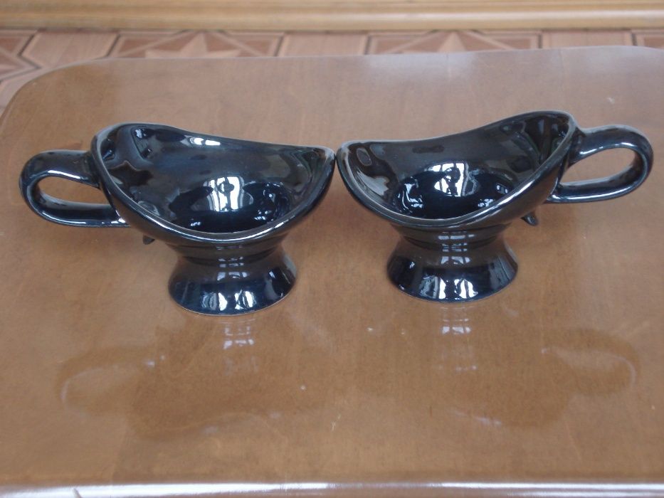 Продам красивый керамический подсвечник (пара)