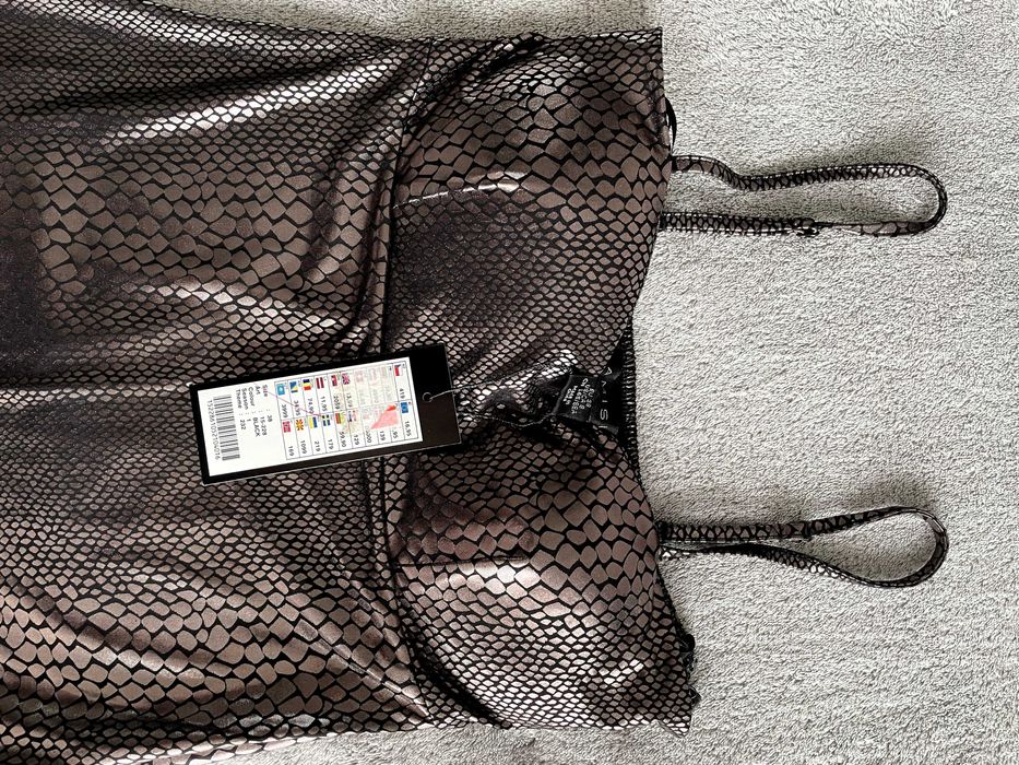 Vand rochie Amisu snake-print, lucioasa, marime 38, noua, cu eticheta