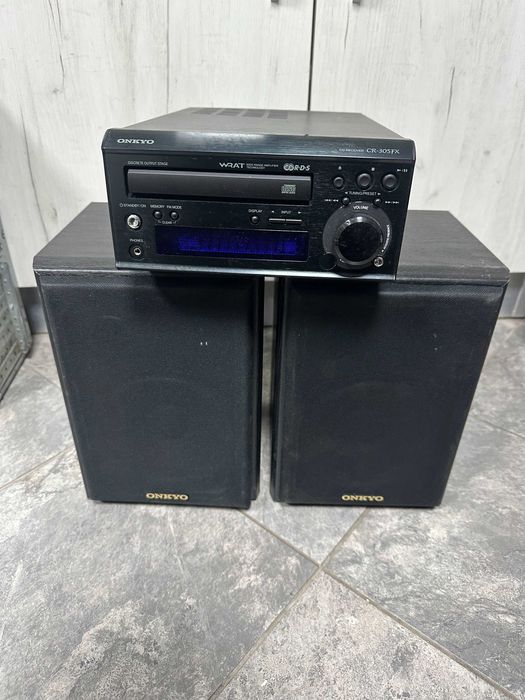 Мини аудио система ONKYO CR-305FX CD  Tuner