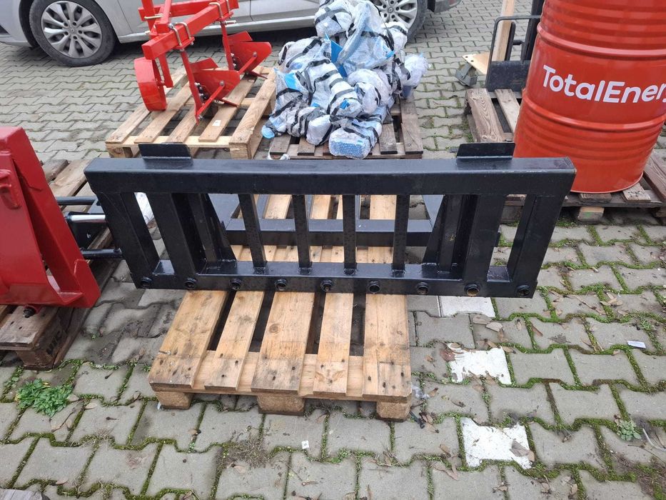 Furca baloti, prindere Euro