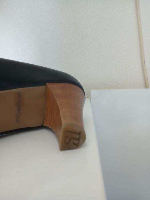 Маркови обувки 40