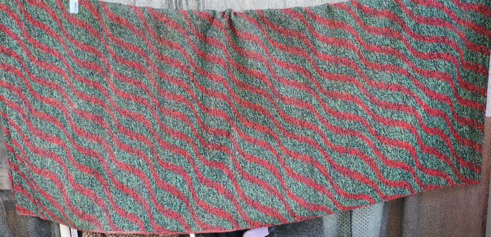 Продам палас размером 3х2м