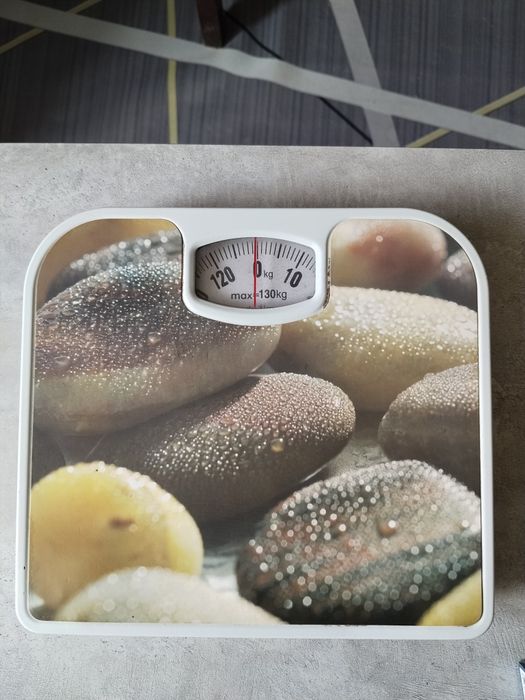 Весы напольные б/у