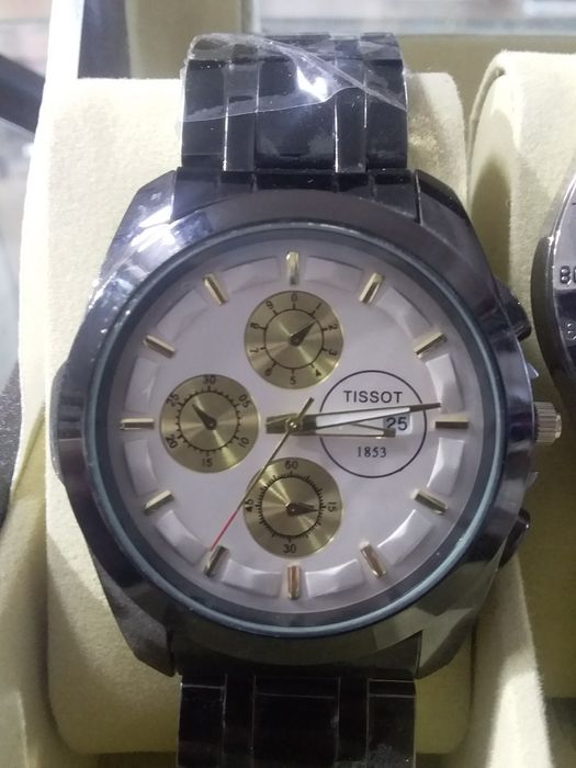 Qo'l soat / наручные часы