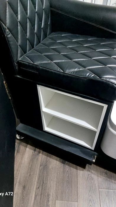 Продам педикюрное кресло б/у