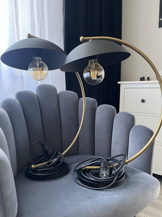 Lampa de masa culoare negru/ auriu