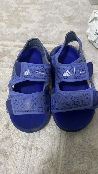 Сандалики адидас