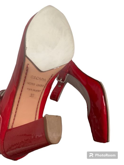 Оригинални дамски обувки Escada 38 номер