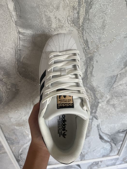 Adidas superstar