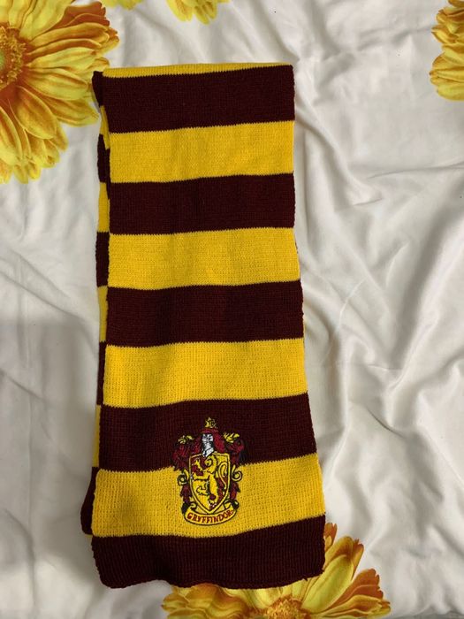 Vând costum Hery Potter