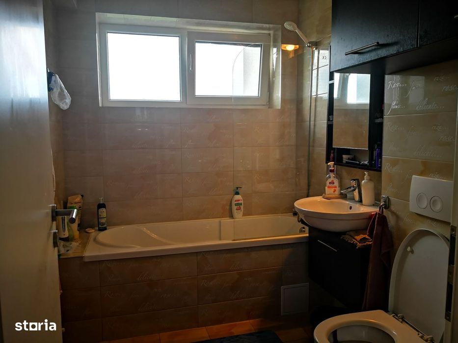 Apartament 3 camere Avangarden