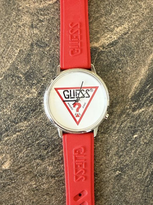 Дамски часовник GUESS