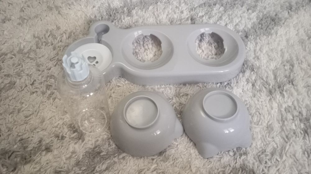 2 Миси  с  автопоилкой