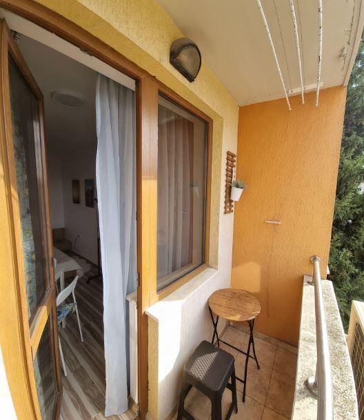 Дава се под наем Едностаен апартамент в Варна, Погреби - 39 кв.м за 250 € - Снимка #3