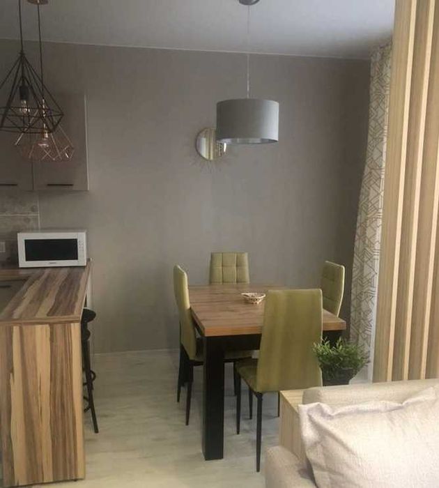 Дава се под наем Двустаен апартамент в Бургас, Сарафово - 70 кв.м за 255 € - Снимка #1