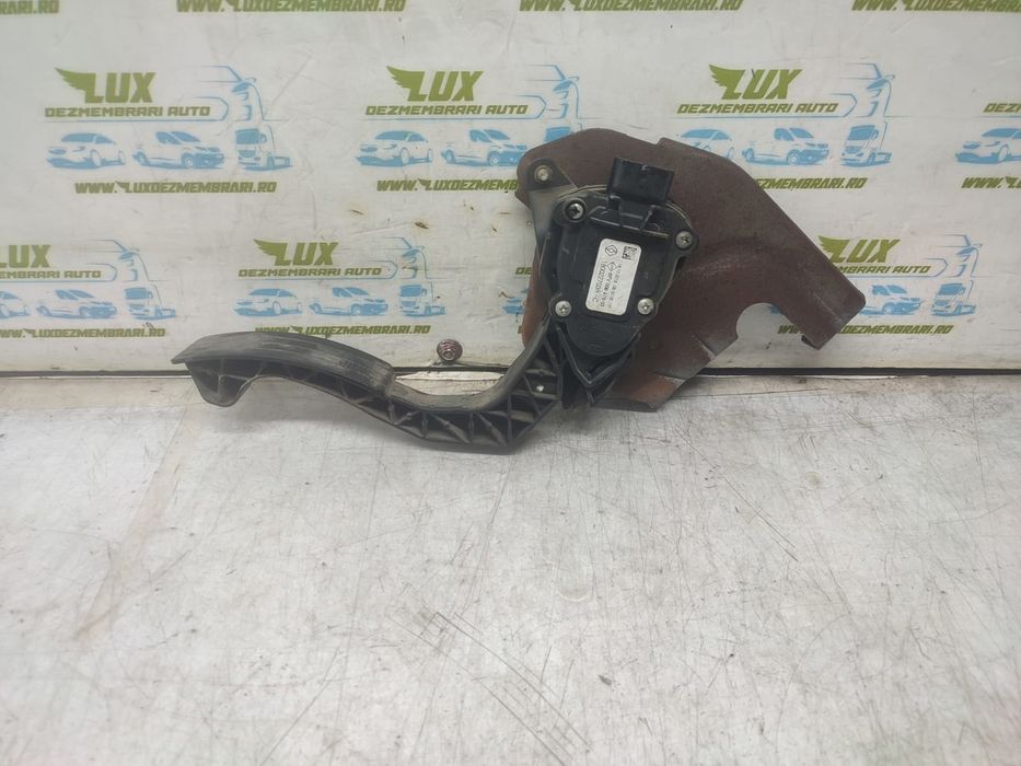 Pedala acceleratie 180022703R Dacia Logan 2 (2013 - 2016)