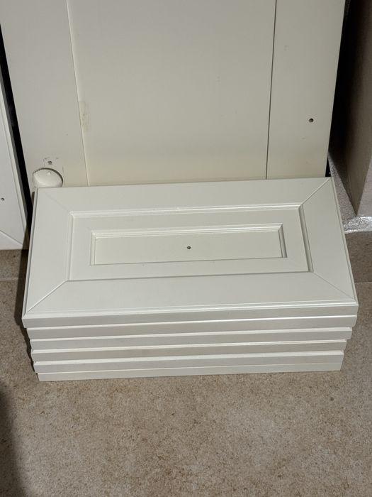 Дървени вратички и профил за чекмедже