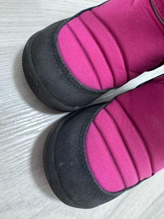 Продам детскую обувь