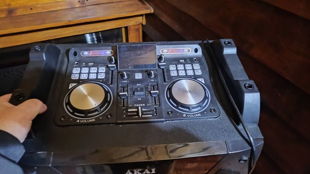 Akai dj 5h Stare foarte bună