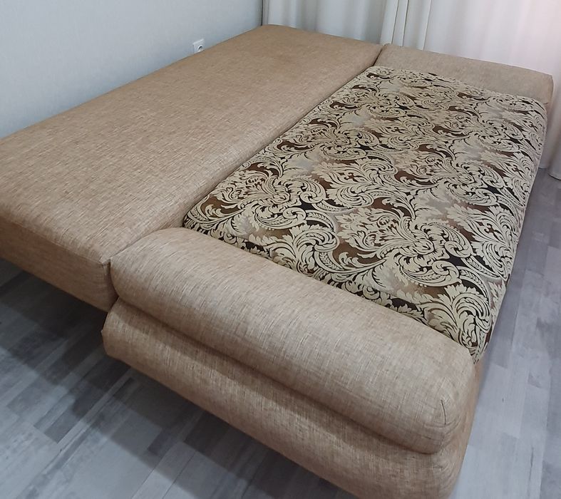 Диван-еврокнижка