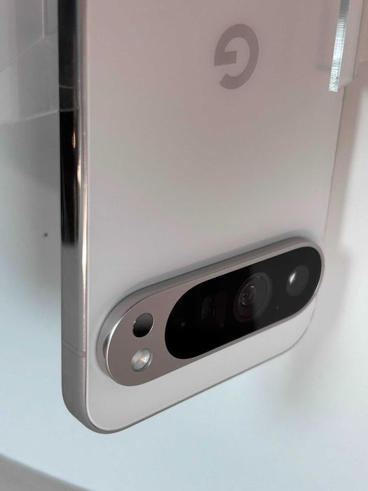 Google Pixel 9 Pro XL White 256GB – Smartphone Premium cu AI, 5G și Cameră Avansată