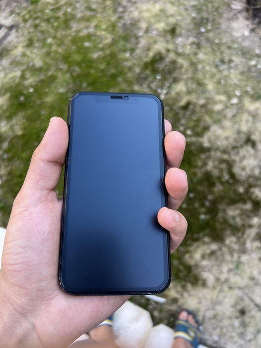 iPhone XR 128gb 78% холати яхши нархи 1.1млн