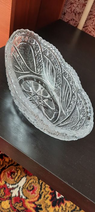 Посуда- хрустальные ладьи