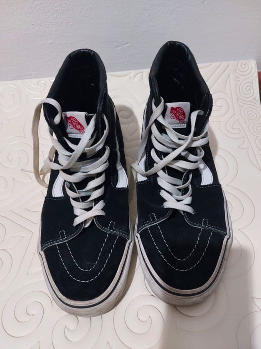 Кроссы зимние vans