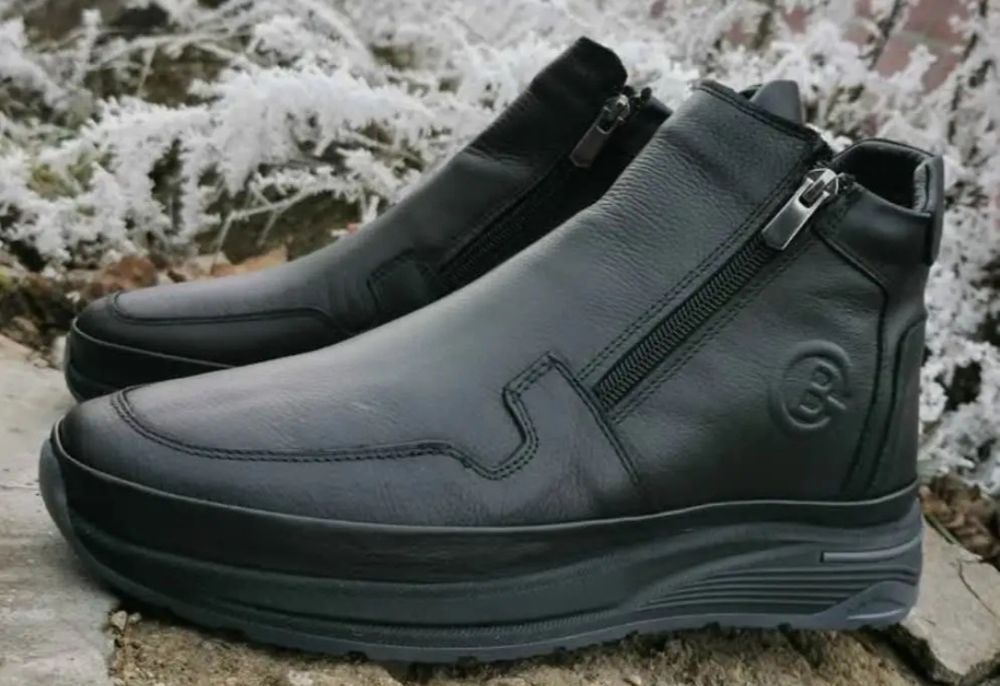 Мъжки боти естествена кожа с каучуково ходило 40,41,42,44 и 45 номер.