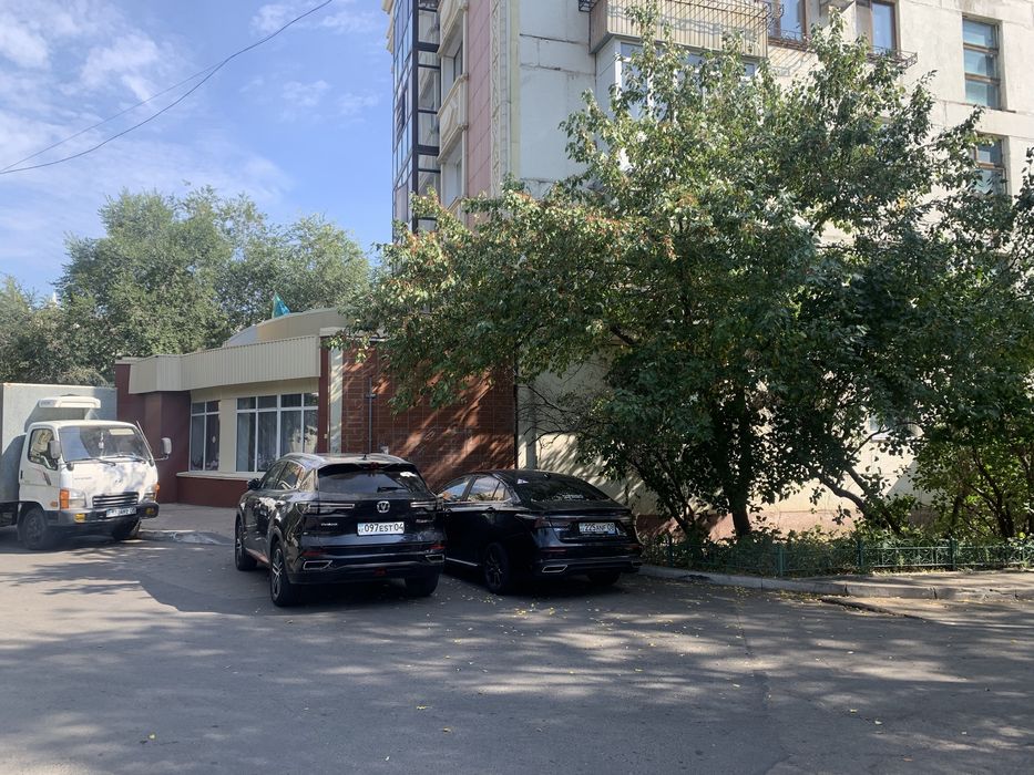 квартира 65 м² на  Республики 3
