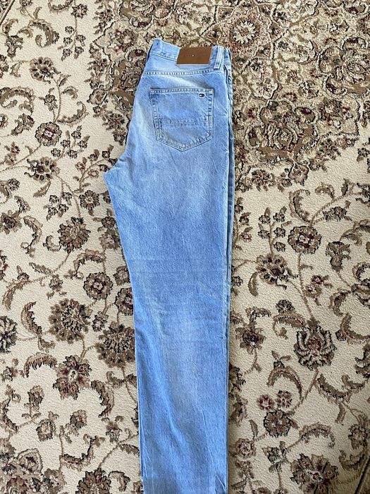 Продам джинсы от TOMMY HILFIGER
