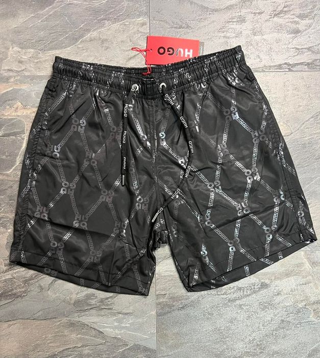 Стилни мъжки плажни шорти DSQUARED2 – комфорт и визия за лятото!