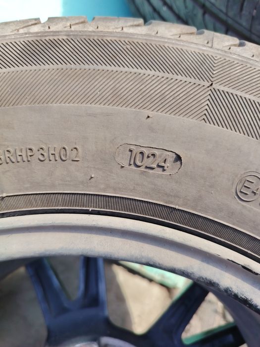 Продам резину с дисками