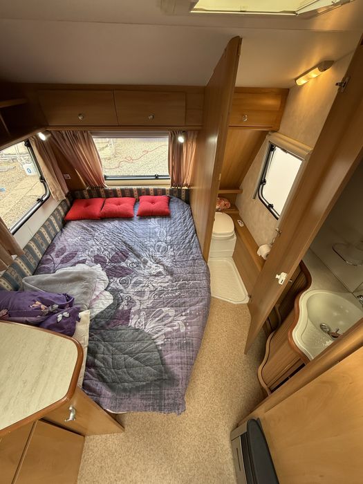 Rulota Kip Avento 445TF,an2006,4 pers,Mover,invertor,panou solar,